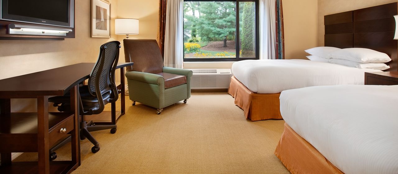 Doubletree By Hilton Hotel Boston - Bedford Glen Exterior photo