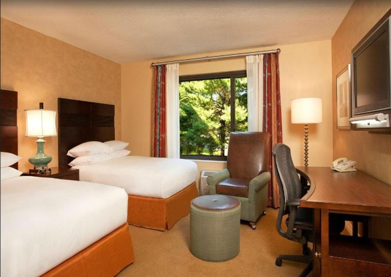 Doubletree By Hilton Hotel Boston - Bedford Glen Exterior photo