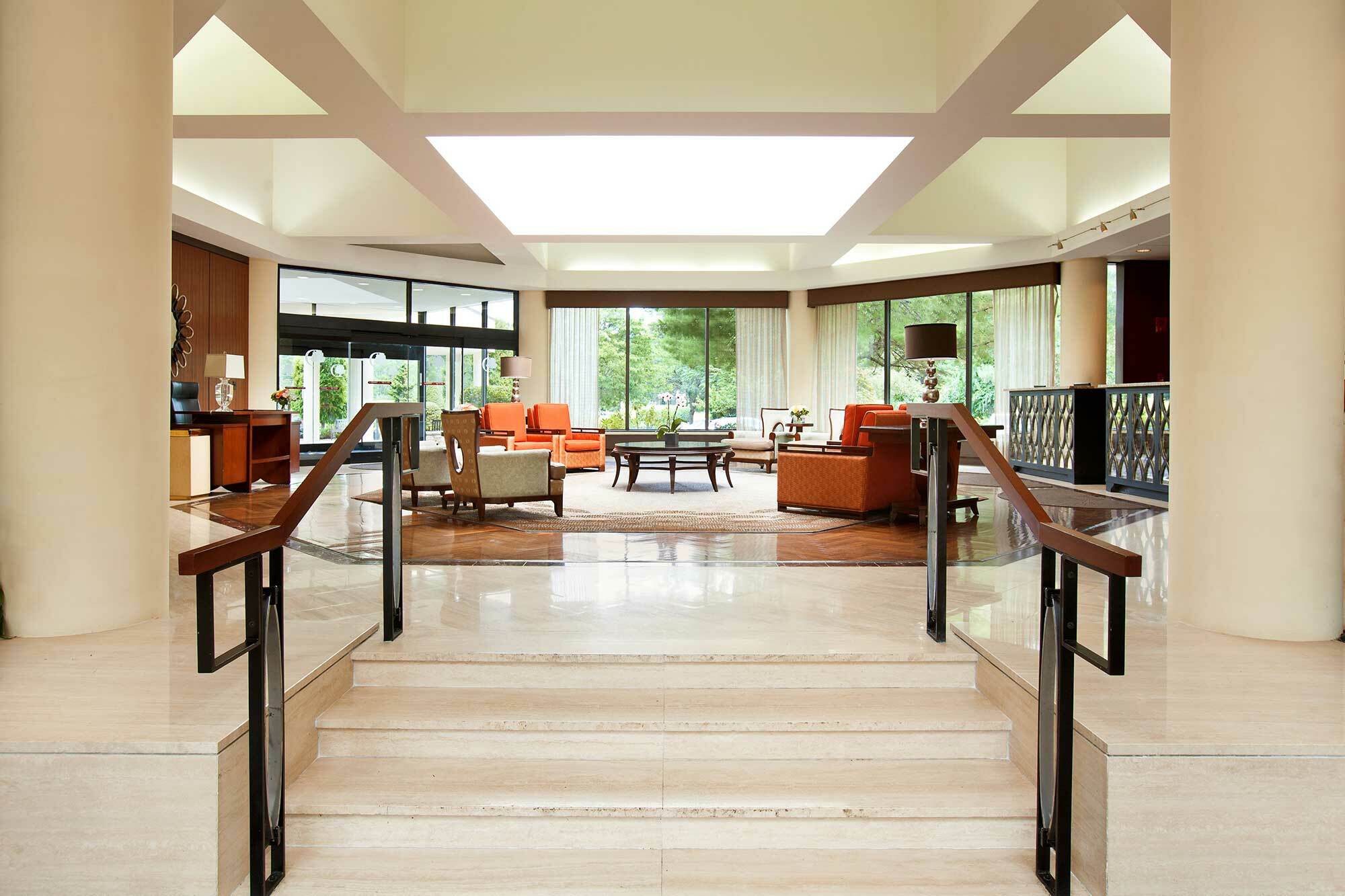 Doubletree By Hilton Hotel Boston - Bedford Glen Exterior photo